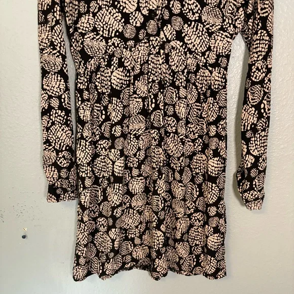 Seraphine Black and White Mini Dress - Picture 6 of 14